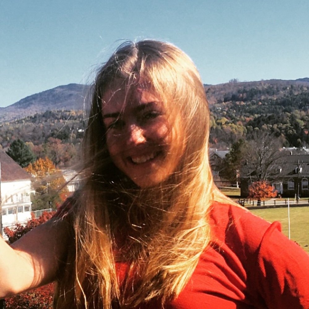 Meet your Posher, Nina.